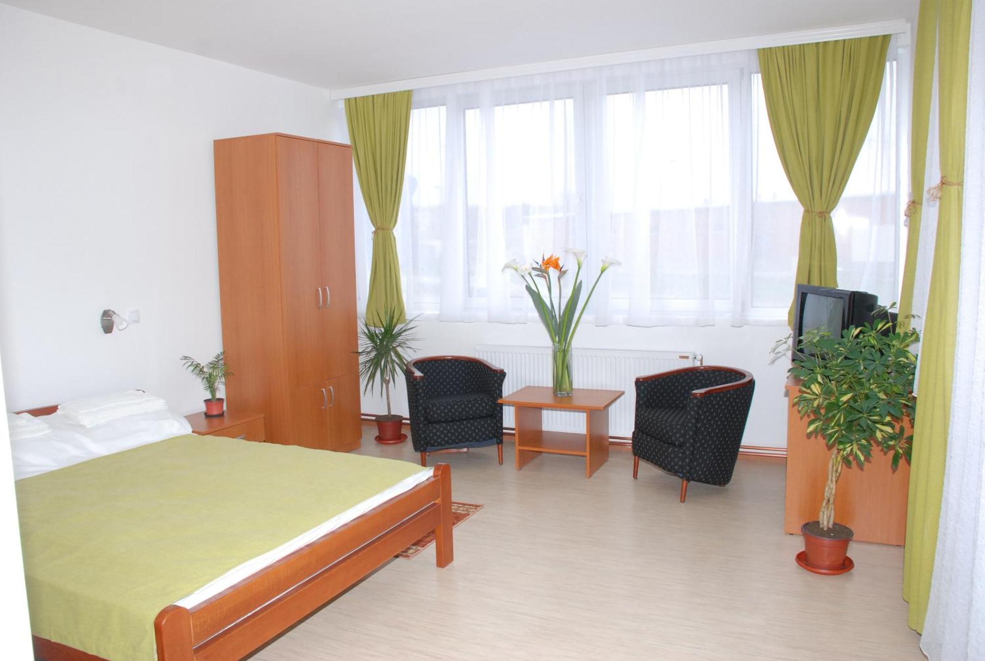 M Garni Hotel Vranje Exteriér fotografie